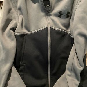 Boy’s size 7/8 under armor jacket.